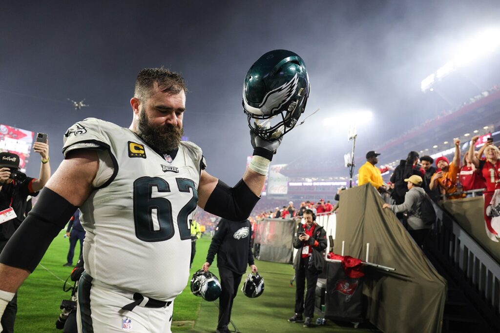 NFL: Jason Kelce anuncia aposentadoria e n&atilde;o joga no Brasil&nbsp;com&nbsp;os&nbsp;Eagles
