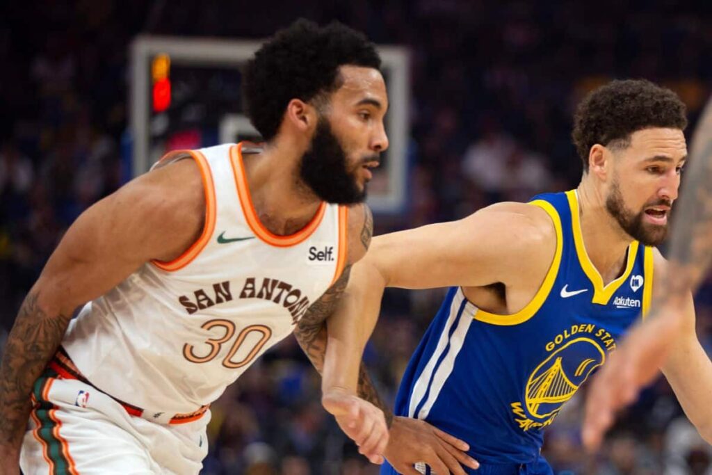 NBA: Sem Curry, Warriors perdem e quebram sequ&ecirc;ncia de 5 vit&oacute;rias sobre Spurs