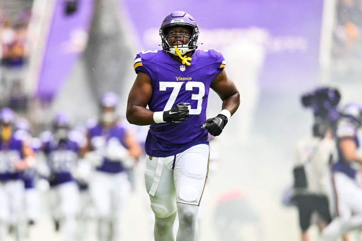 Vikings e Texans negociam escolhas do Draft da NFL 2024