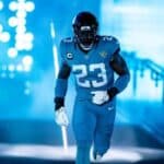 NFL: R$ 225,9 milh&otilde;es para seguir no mesmo emprego? Jaguars renovam contrato com linebacker