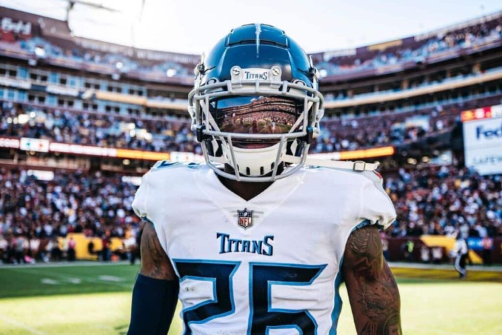 NFL: Ex-Titans assina com os Chargers por 1 temporada