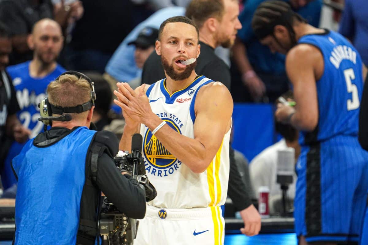 Curry foi, novamente, a estrela do Golden State Warriors no ano (Foto: Icon Sport)