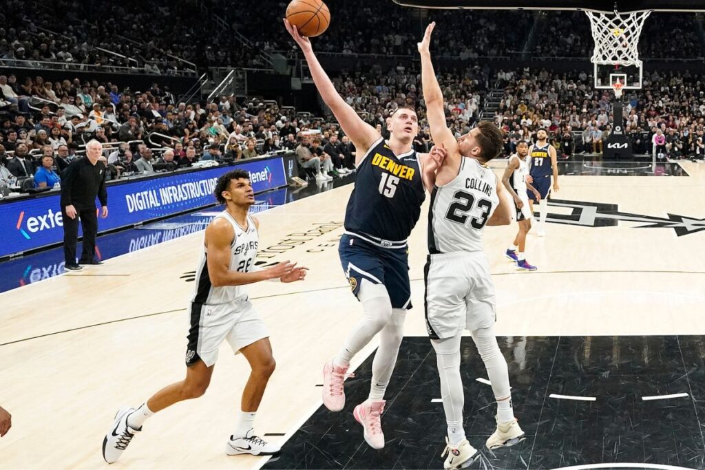 Dominante, Jokic comanda vit&oacute;ria dos Nuggets sobre os Spurs