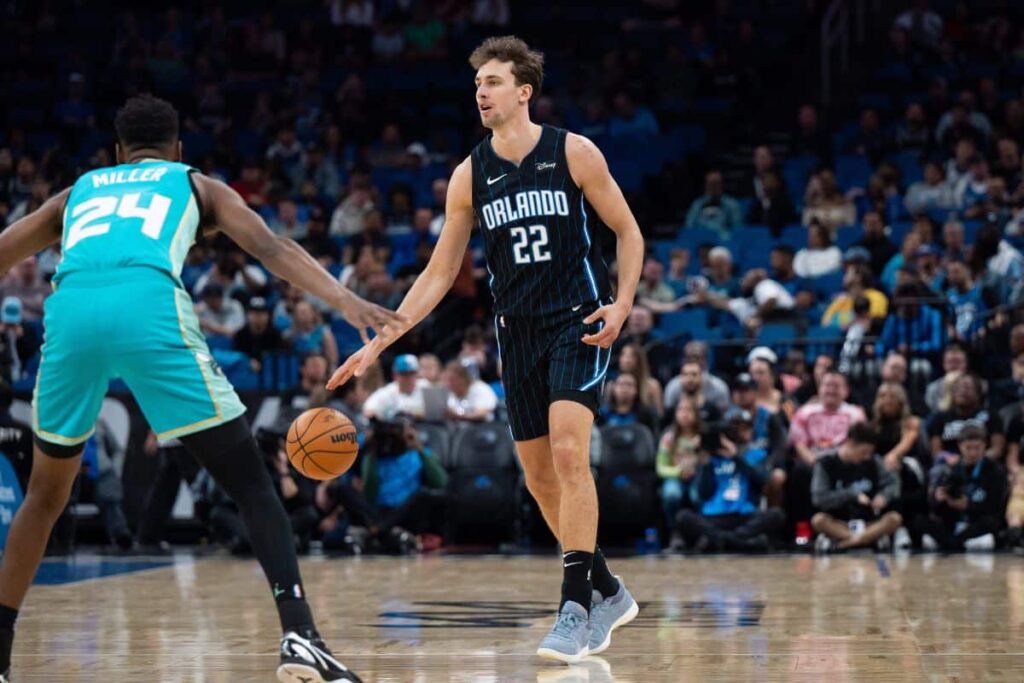 NBA: Orlando Magic supera Charlotte Hornets com atua&ccedil;&atilde;o incr&iacute;vel da defesa