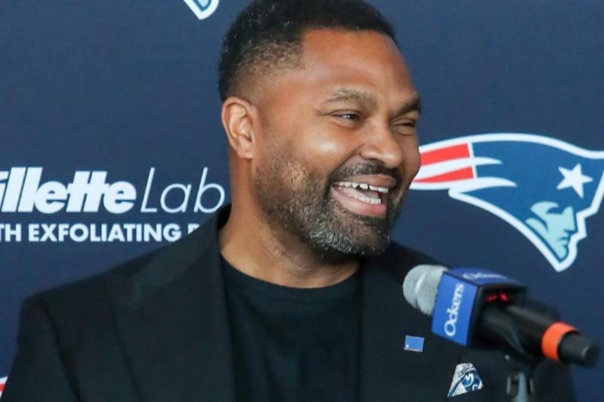 NFL: T&eacute;cnico dos Patriots admite que &lsquo;falou errado&rsquo; sobre queimar dinheiro