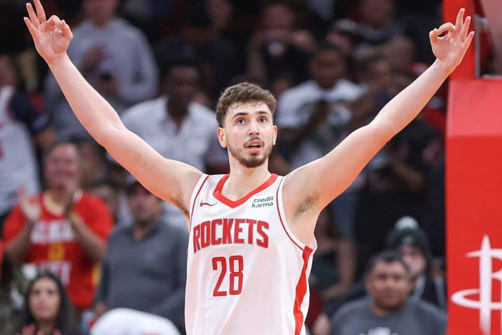 NBA: Alperen Sengun tem les&atilde;o confirmada e deve perder fim da temporada