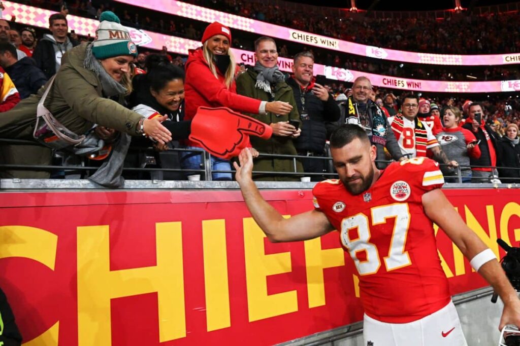 Frio extremo em jogo da NFL faz torcedores dos Chiefs amputarem os dedos