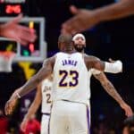NBA: Ainda d&aacute;? Lakers atropelam Cavaliers e d&atilde;o esperan&ccedil;as aos torcedores