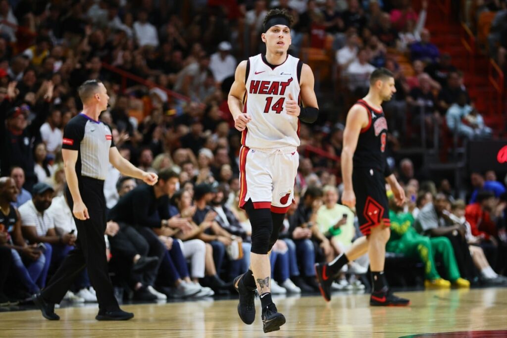 Sem Butler, Heat despacha Bulls e enfrenta líder os Celtics nos playoffs da NBA