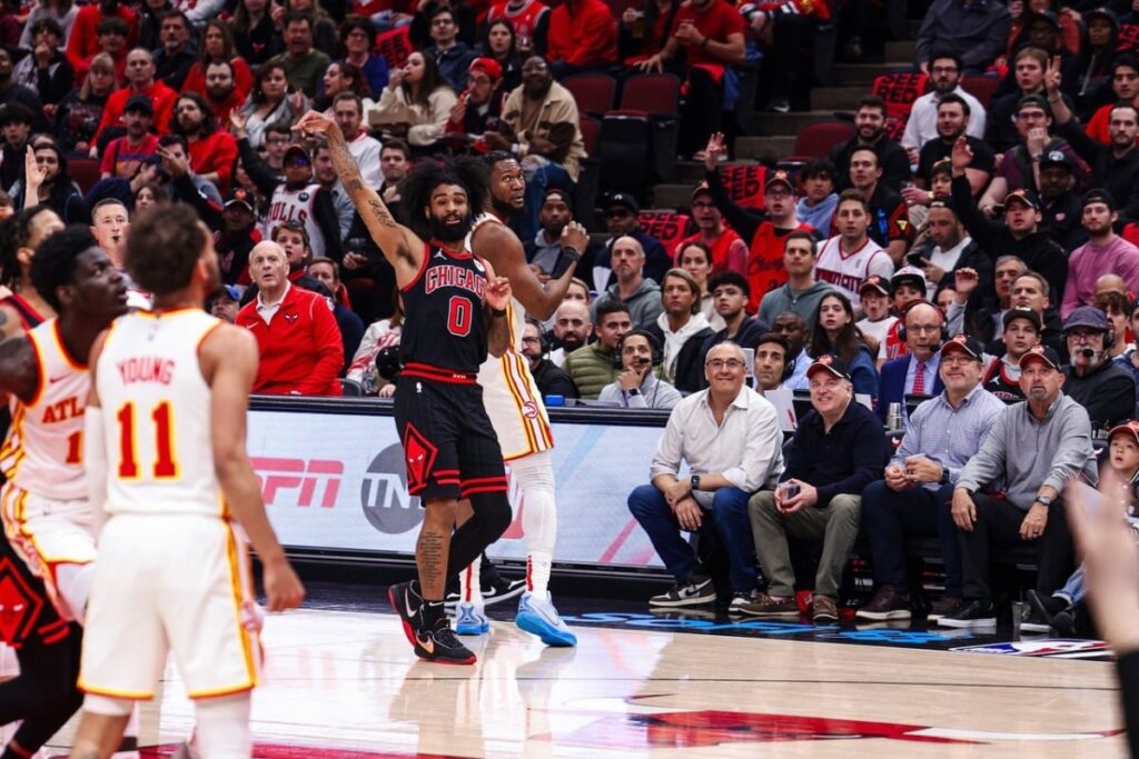 NBA: Bulls eliminam Hawks e avan&ccedil;am em busca da classifica&ccedil;&atilde;o aos playoffs