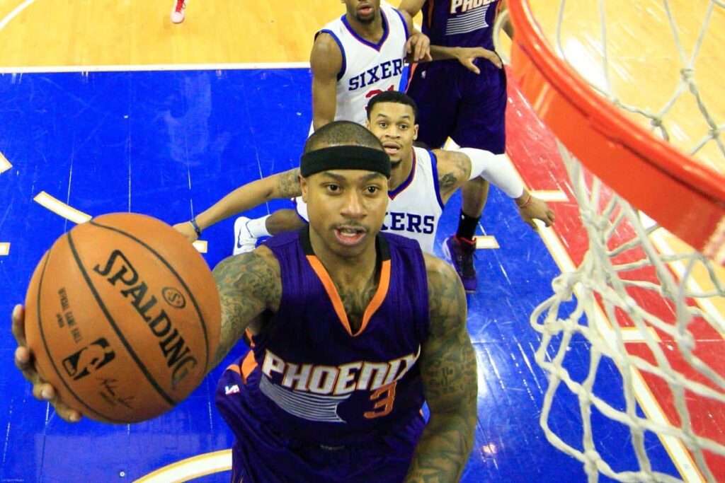 Phoenix Suns traz de volta à NBA veterano que buscava contrato há anos