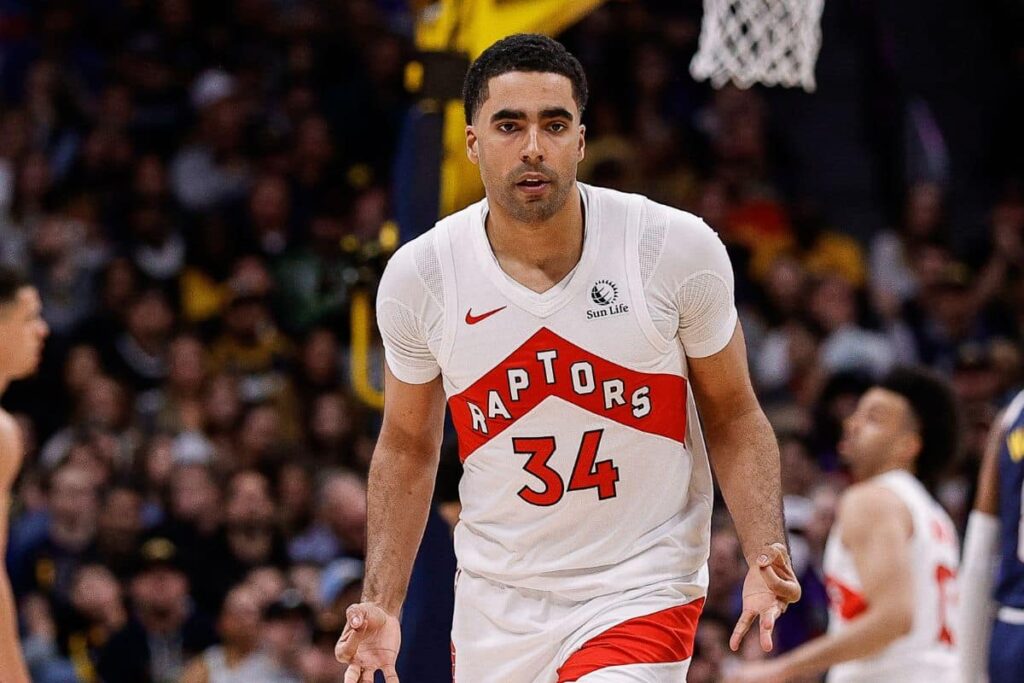 NBA: Jogador dos Raptors &eacute; banido ap&oacute;s envolver-se em jogos de apostas