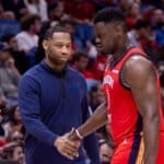 NBA: Zion Williamson sofre les&atilde;o e &eacute; desfalque no 2&ordm; jogo do play-in