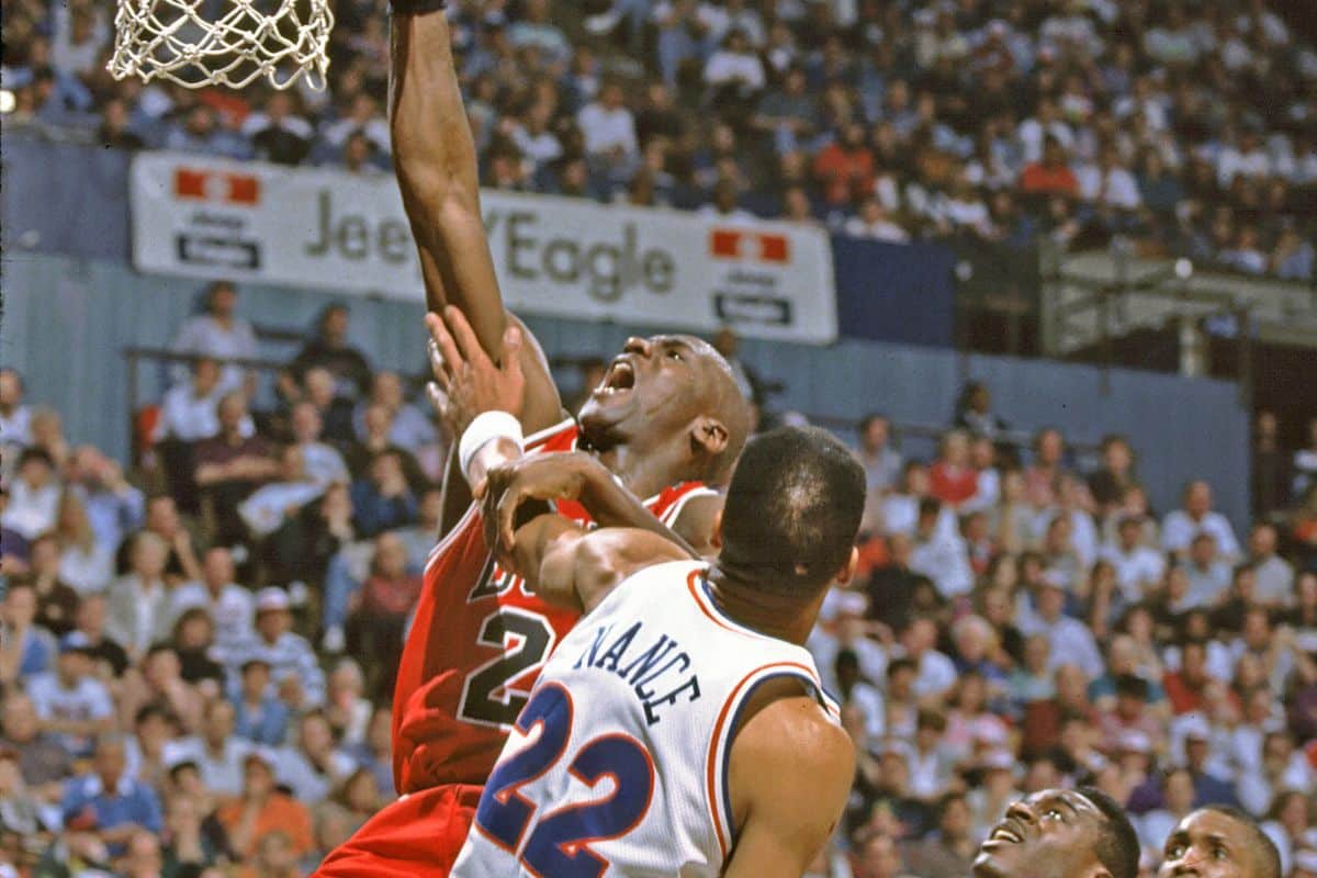 Em 1993, Chicago Bulls de Michael Jordan acabou com sonho dos Cavs. Foto: Icon Sport