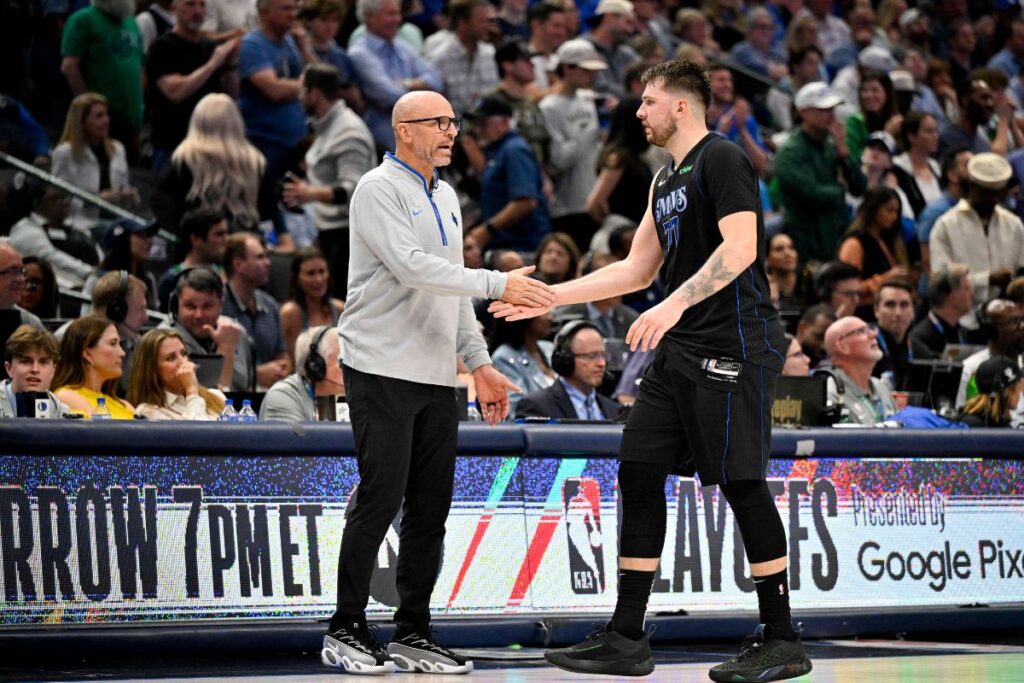 NBA: Com Lakers de olho, Dallas anuncia renova&ccedil;&atilde;o de pe&ccedil;a importante