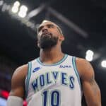 NBA Playoffs 2024: Jogador dos Wolves &eacute; eleito o &lsquo;companheiro de equipe&rsquo; do ano