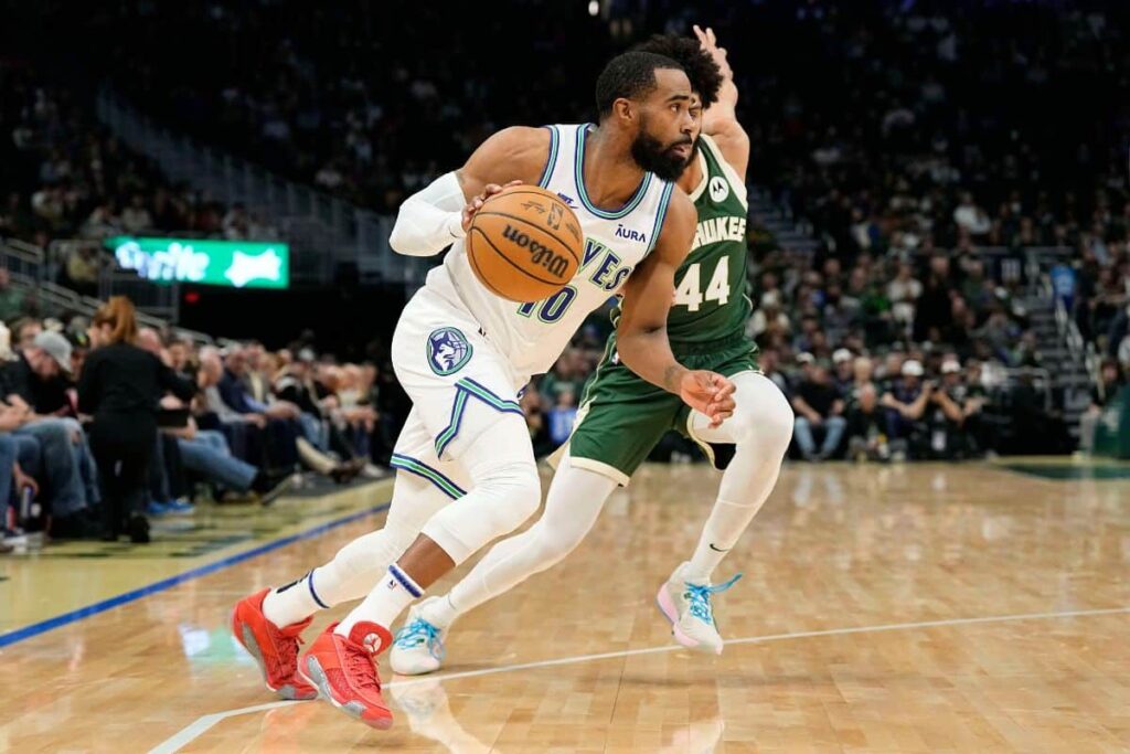 NBA Playoffs 2024: Mike Conley volta para o Jogo 6 contra&nbsp;os&nbsp;Nuggets?