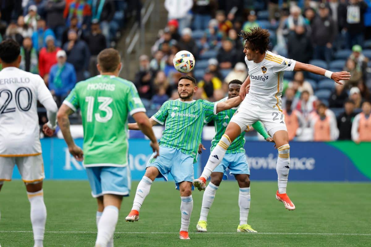 MLS: LA Galaxy &lsquo;trope&ccedil;a&rsquo; fora de casa e empata com o Seattle Sounders
