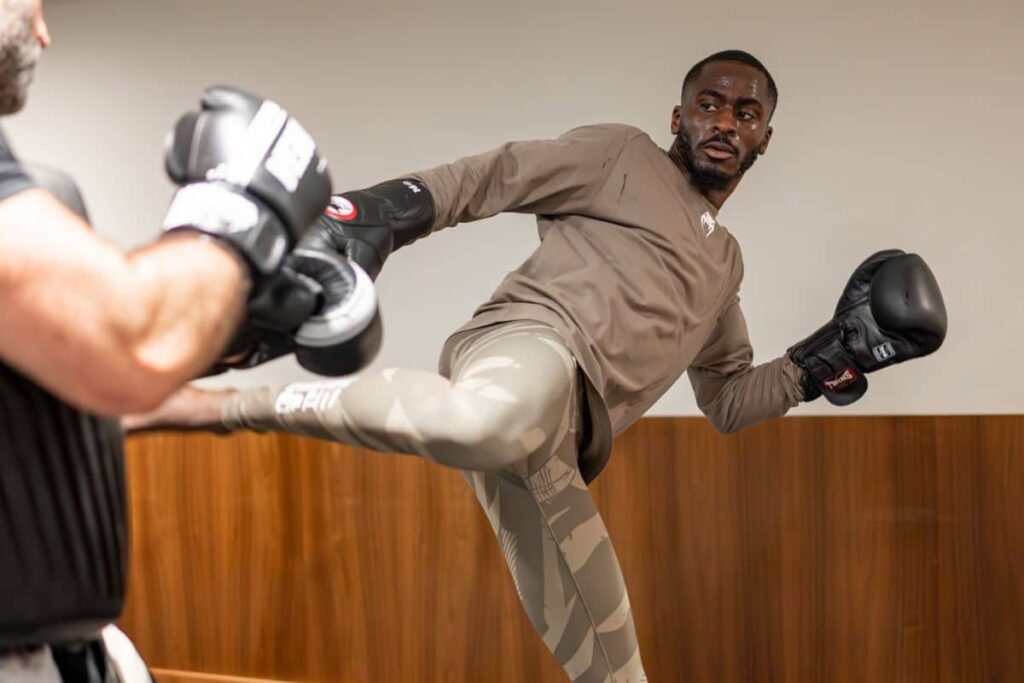 UFC 301 tem luta cancelada ap&oacute;s cena assustadora na pesagem