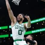 Tatum diminui Celtics ap&oacute;s 2&ordf; derrota nos Playoffs: &lsquo;N&atilde;o somos um super time&rsquo;