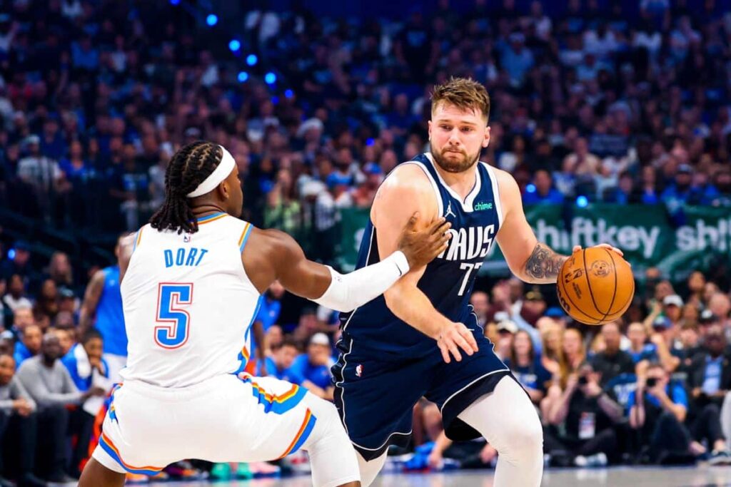 NBA Playoffs 2024: Mavericks apertam Thunder no Jogo 3 e viram a s&eacute;rie