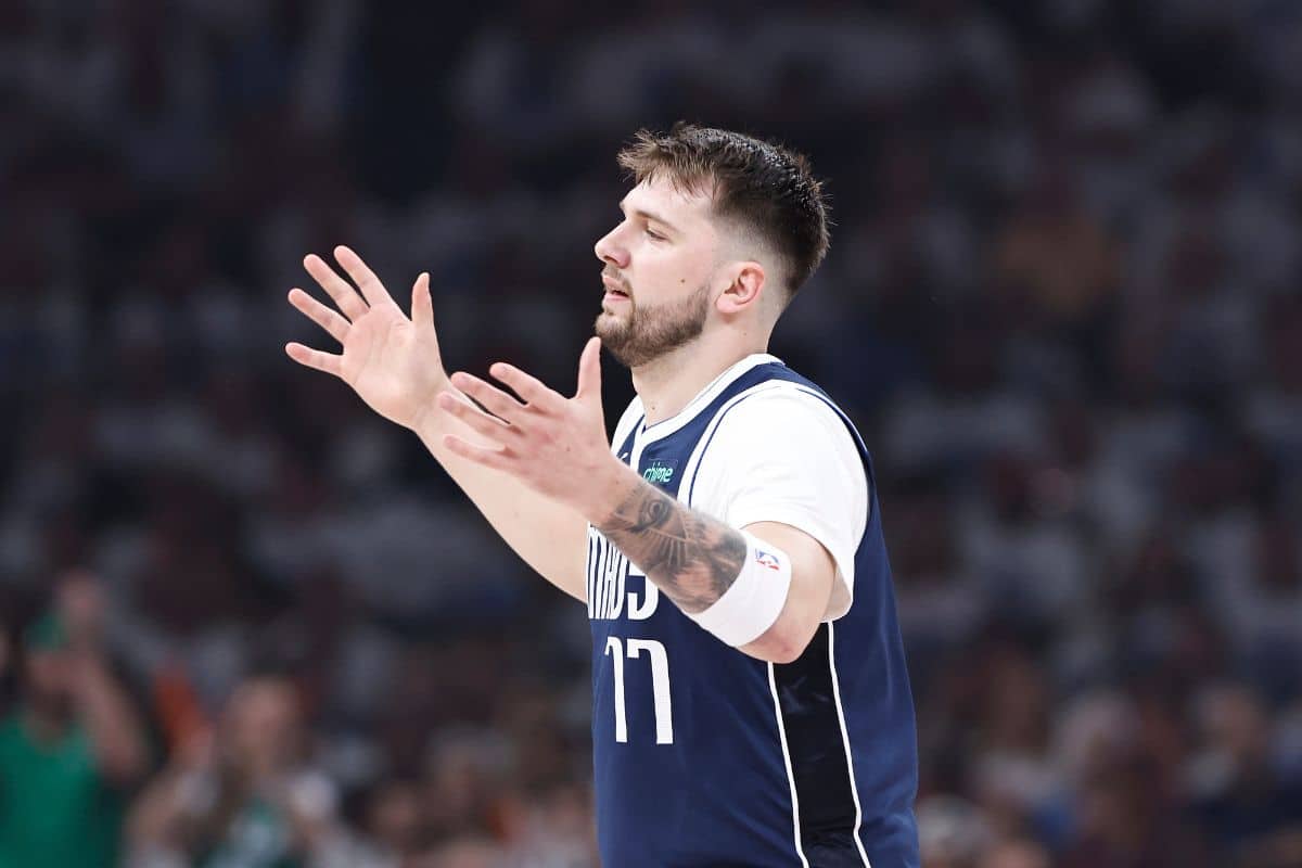 Com &lsquo;azar&rsquo; em Jogos 1, Doncic desdenha de derrota para Thunder: &lsquo;Quem liga?&rsquo;