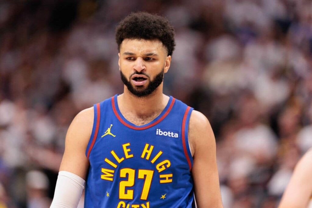 NBA: Jamal Murray evita suspens&atilde;o, mas &eacute; multado por jogar objetos em quadra contra Wolves
