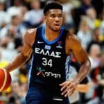 NBA: Deus grego? Giannis Antetokounmpo tem chance de levar Gr&eacute;cia aos Jogos Ol&iacute;mpicos