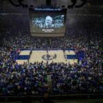 NBA: Quem foi Bill Walton, nome que est&aacute; na camisa dos Celtics nas finais