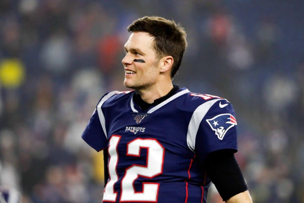 NFL: Tom Brady é introduzido ao Hall da Fama do New England Patriots