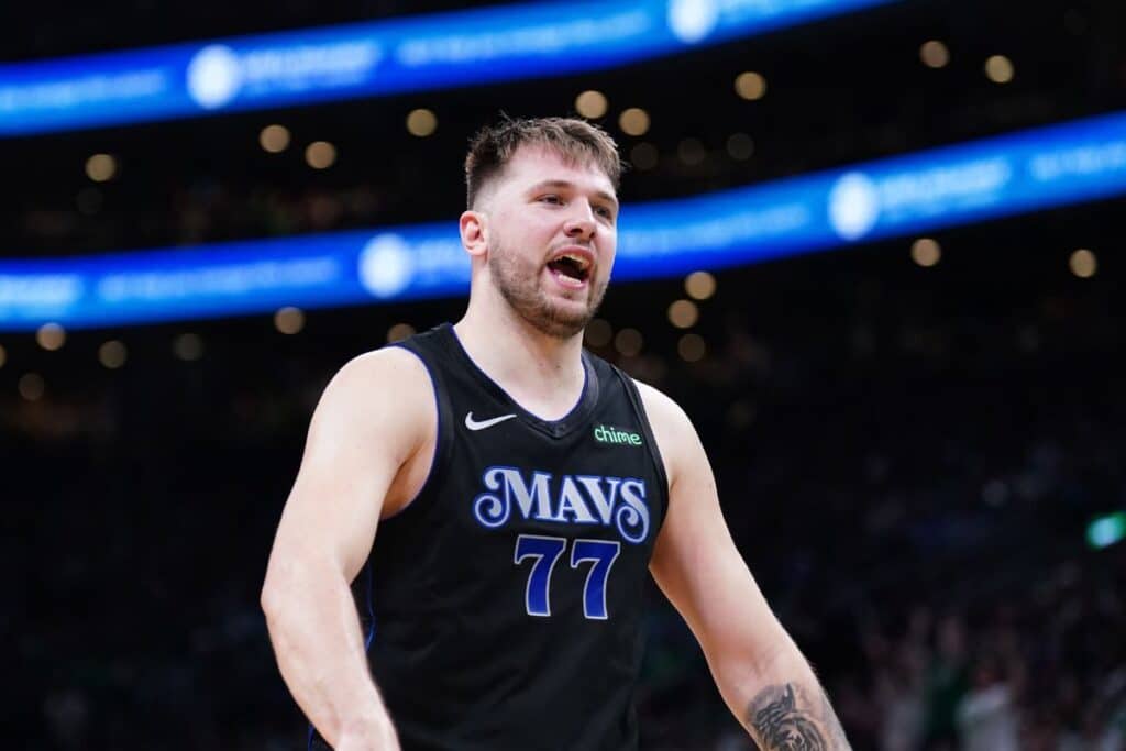 Finais NBA: Doncic tem nova lesão, mas é confirmado para o Jogo 2 contra os Celtics