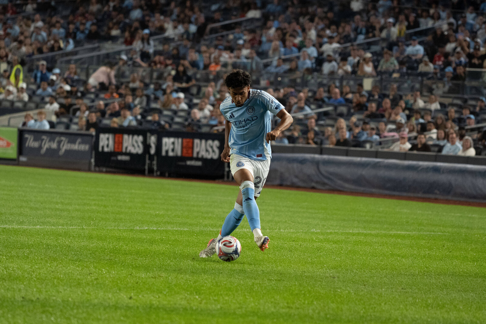[MLS] NYCFC tira Miazga do Cincinnati e refor&ccedil;a zaga de cinco brasileiros